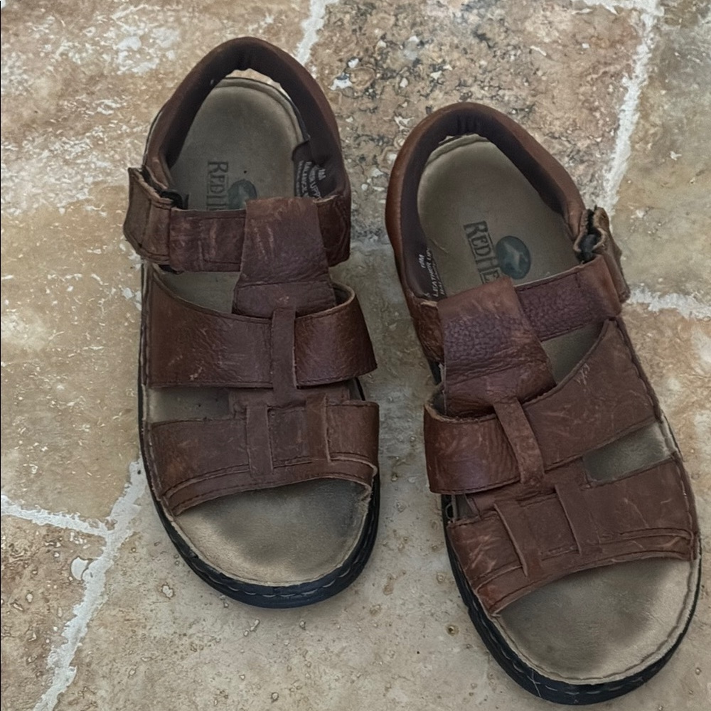 RedHead Men's Casual Brown Sandals